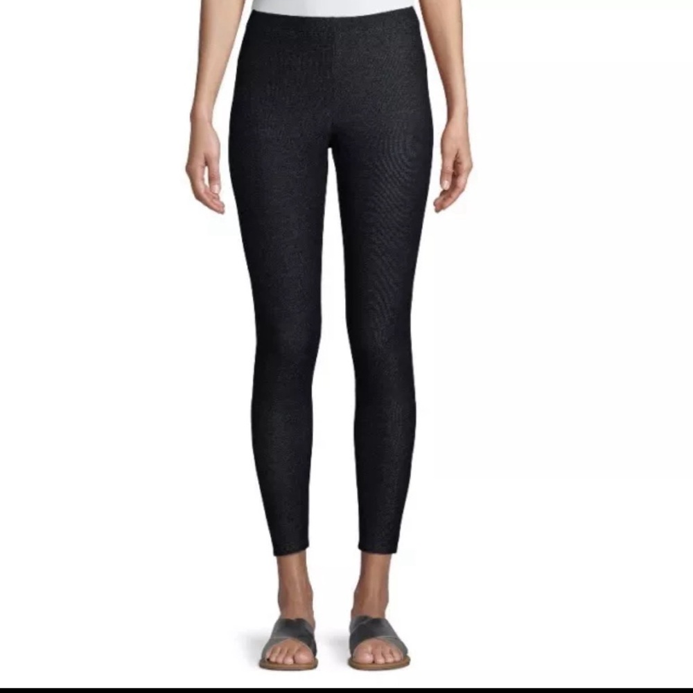 NWT. No Boundaries Juniors Ankle denim Leggings Size: XXXL (21)